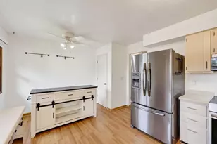 4506 Village Ln, Madison, WI 53704 - Photo 12