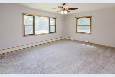 1422 Ellen Avenue, Madison, WI 53716 - Photo 16