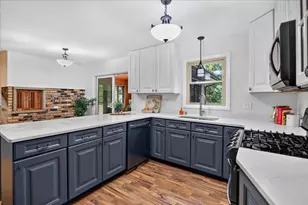 2658 Oak Crest Cir, Sun Prairie, WI 53590 - Photo 20