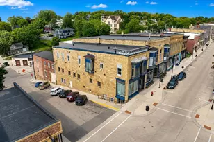 104 High St, Mineral Point, WI 53565 - Photo 4