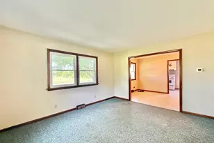 8403 E Hwy 67, Clinton, WI 53525 - Photo 10