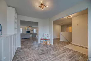 2215 Red Barn Ln, Beloit, WI 53511 - Photo 20