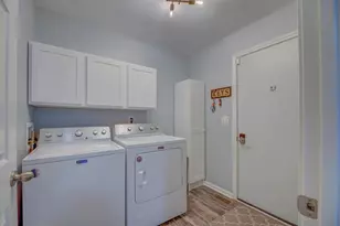 2215 Red Barn Ln, Beloit, WI 53511 - Photo 22