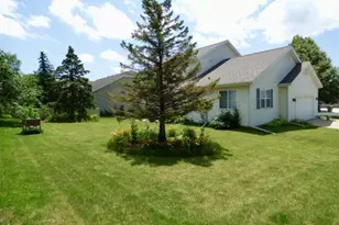 1201 Velvet Leaf Dr, Madison, WI 53719 - Photo 4