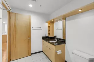 309 W Washington Ave, Madison, WI 53703 - Photo 14