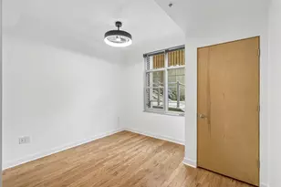 309 W Washington Ave, Madison, WI 53703 - Photo 16