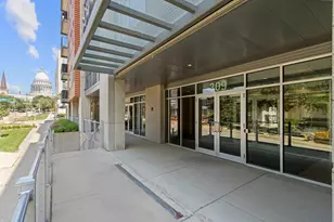 309 W Washington Ave, Madison, WI 53703 - Photo 32