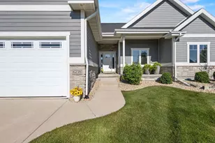 6238 Fountainhead Cir, DeForest, WI 53532 - Photo 4