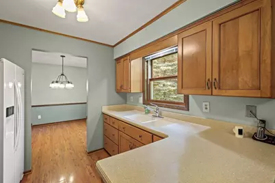 7830 W Oakbrook Circle, Madison, WI 53717 - Photo 10