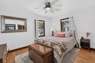 2626 Chamberlain Ave, Madison, WI 53705 - Photo 16