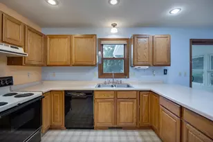 440 Aspen Ct, Verona, WI 53593 - Photo 8
