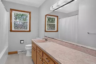 615 Village Dr, Belleville, WI 53508 - Photo 26