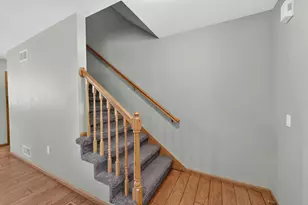 707 Cricket Ln, Middleton, WI 53562 - Photo 12