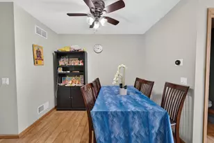 707 Cricket Ln, Madison, WI 53562 - Photo 10