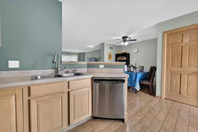 707 Cricket Lane #5, Madison, WI 53562 - Photo 6