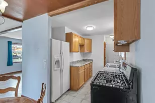 111 Superior St, Portage, WI 53901 - Photo 16