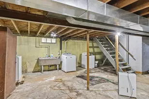 111 Superior St, Portage, WI 53901 - Photo 38