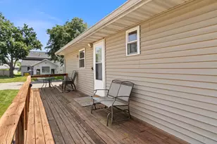 111 Superior St, Portage, WI 53901 - Photo 8