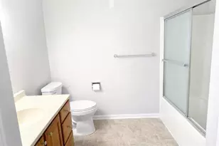 7401 Century Pl, Middleton, WI 53562 - Photo 6