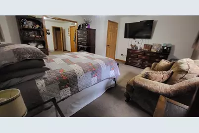 614 W Washington Street, Ridgeville, WI 53553 - Photo 18