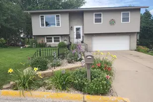 614 W Washington St, Ridgeville, WI 53553 - Photo 1