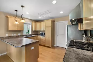 36 Fawn Ridge Cir, Middleton, WI 53562 - Photo 8