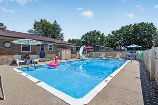 2204 E Huebbe Pkwy, Beloit, WI 53511 - Photo 42
