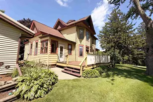 201 Mifflin St, Cobb, WI 53526 - Photo 34