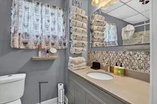 422 S Washington St, Janesville, WI 53548 - Photo 22
