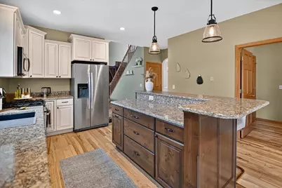 1730 Stonehaven Drive, Sun Prairie, WI 53590 - Photo 16