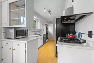 4409 Odana Rd, Madison, WI 53711 - Photo 10