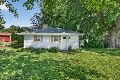 N9092 County Road Fw, Randolph, WI 53956 - Photo 1