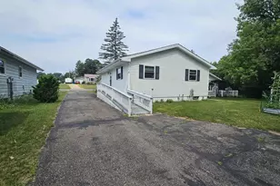 216 N Vincennes St, Adams, WI 53910 - Photo 26