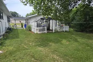 216 N Vincennes St, Adams, WI 53910 - Photo 30