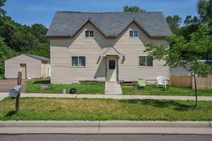538 Maple St, Eau Claire, WI 54703 - Photo 2