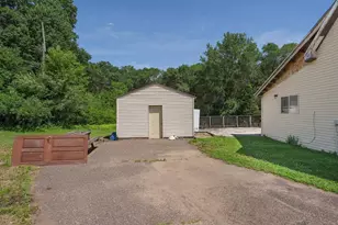 538 Maple St, Eau Claire, WI 54703 - Photo 6