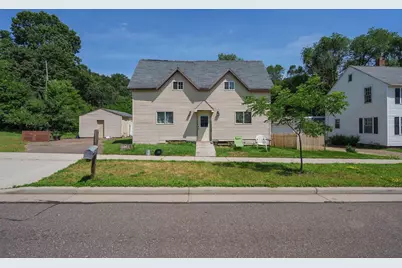 538 Maple Street, Eau Claire, WI 54703 - Photo 1