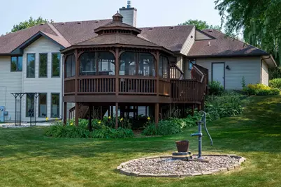 5716 Margate Street, Fitchburg, WI 53711 - Photo 2