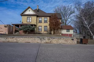 243 W State St, Mauston, WI 53948 - Photo 32