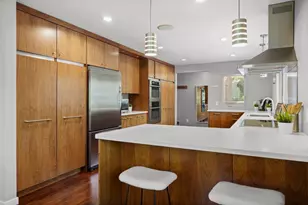 223 N Baldwin St, Madison, WI 53703 - Photo 8