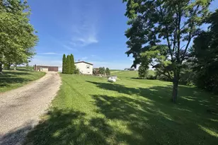 W2502 Preston Rd, Juda, WI 53550 - Photo 6