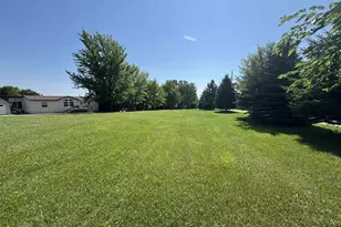 W2502 Preston Rd, Juda, WI 53550 - Photo 16