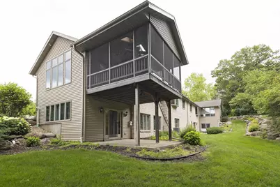 1223 W Sherman Avenue, Fort Atkinson, WI 53538 - Photo 2