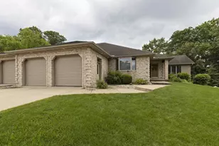 1223 W Sherman Ave, Fort Atkinson, WI 53538 - Photo 1