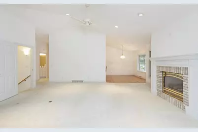 1223 W Sherman Avenue, Fort Atkinson, WI 53538 - Photo 8
