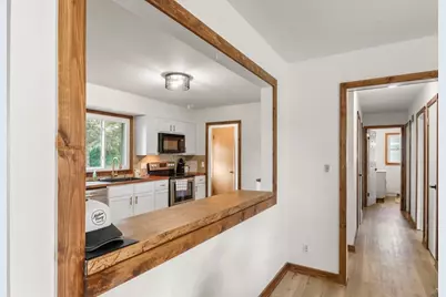 944 Hillside Drive, Jefferson, WI 53549 - Photo 6