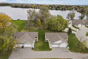 924 Waters Edge Ct, Marshall, WI 53559 - Photo 40