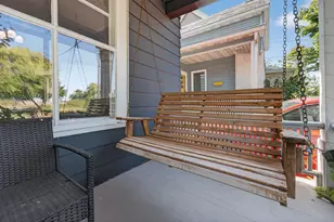 733 E Gorham St, Madison, WI 53703 - Photo 4