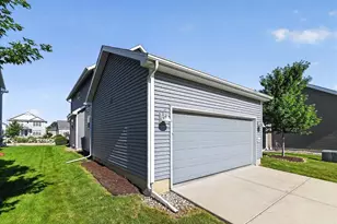 1843 Autumn Lake Parkway, Madison, WI 53718 - Photo 44