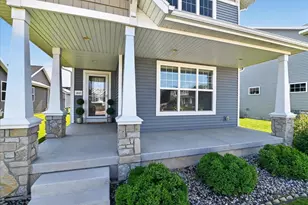 1843 Autumn Lake Parkway, Madison, WI 53718 - Photo 2